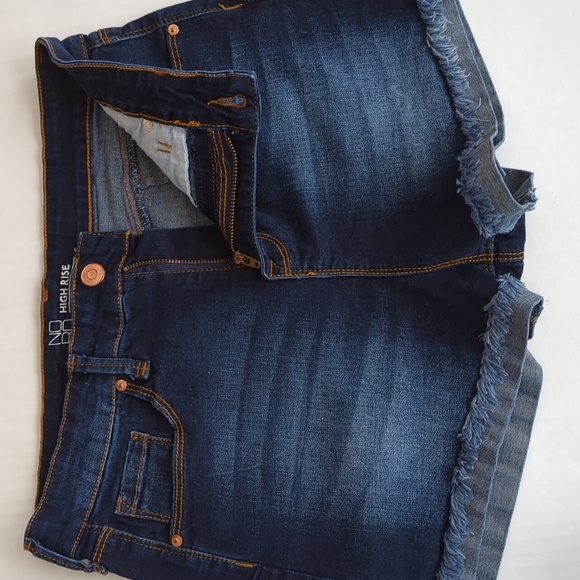 Nobo No Boundaries High Rise Distressed Frayed Cuff Jean Shortie Shorts 13 Blue - Picture 10 of 14